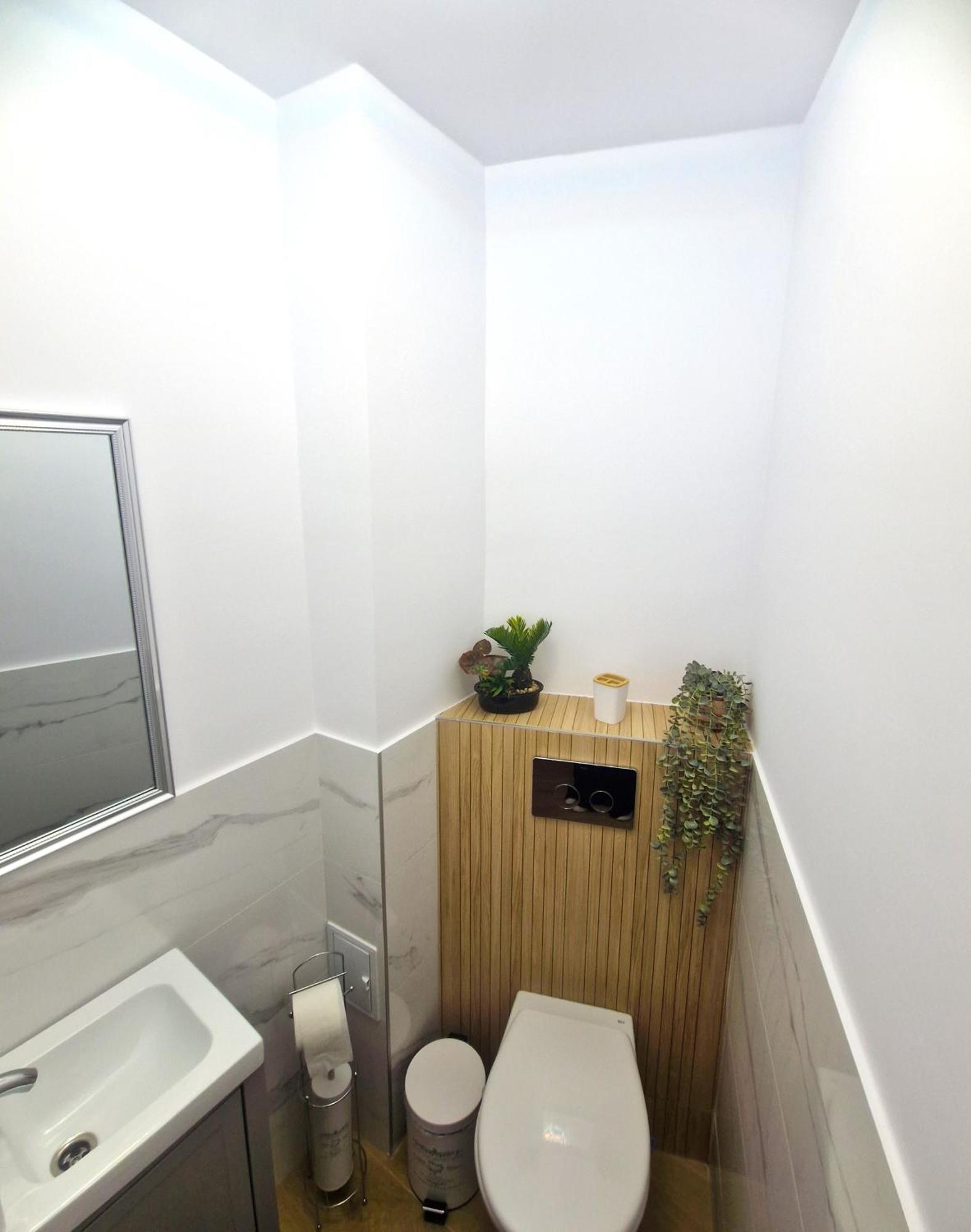 Ultracentral Luxury Apartament คูร์ตา เด อาร์เจช ภายนอก รูปภาพ