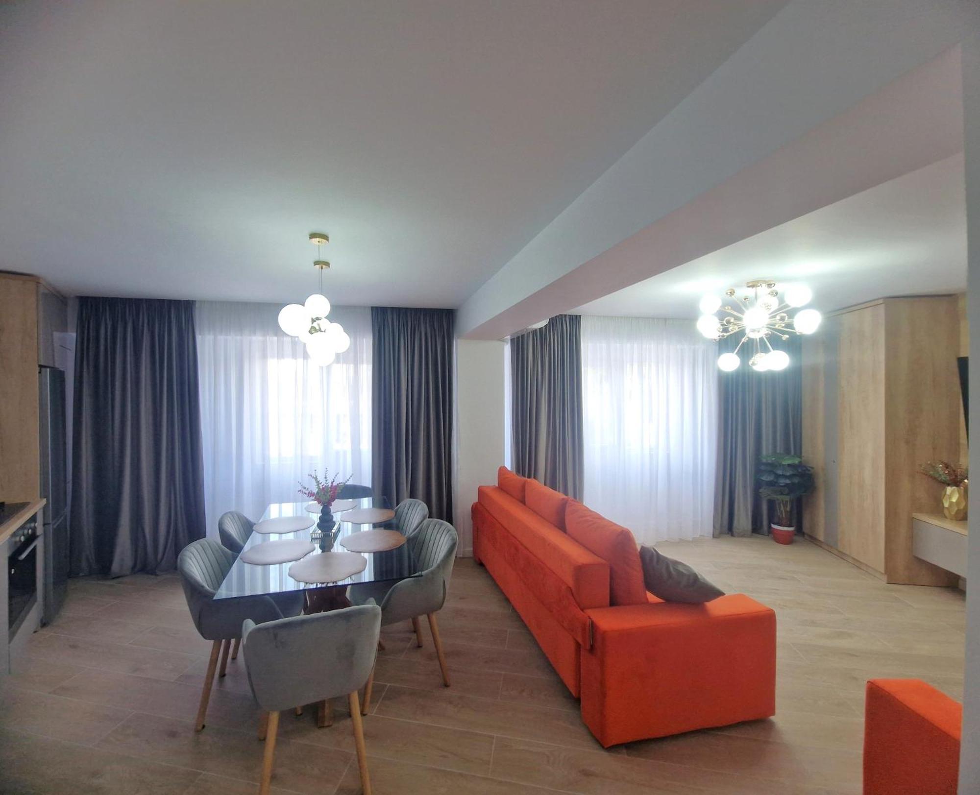 Ultracentral Luxury Apartament คูร์ตา เด อาร์เจช ภายนอก รูปภาพ