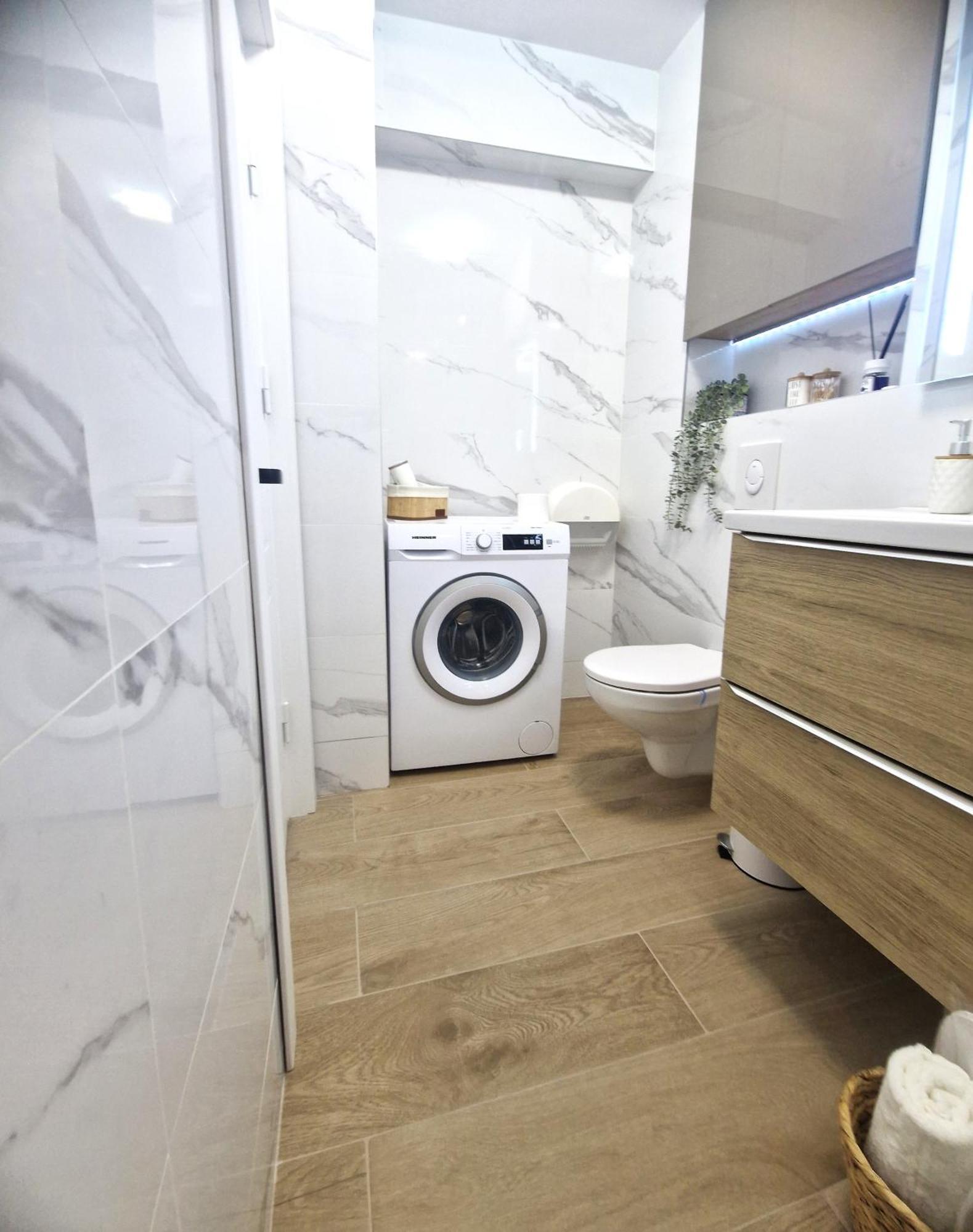 Ultracentral Luxury Apartament คูร์ตา เด อาร์เจช ภายนอก รูปภาพ
